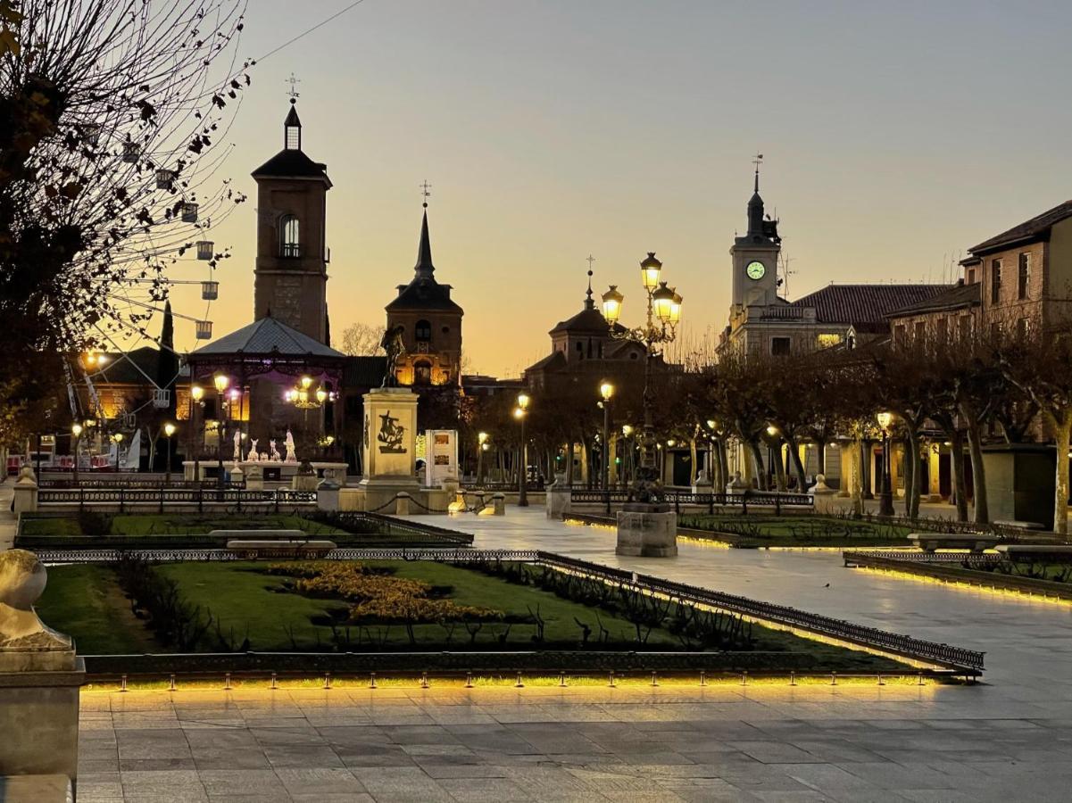 Sonar En La Plaza Cervantes 2 알칼라데에나레스 외부 사진